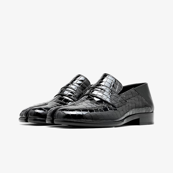 Croc-Effect Split-Toe Black Loafers - ARNO CONTI
