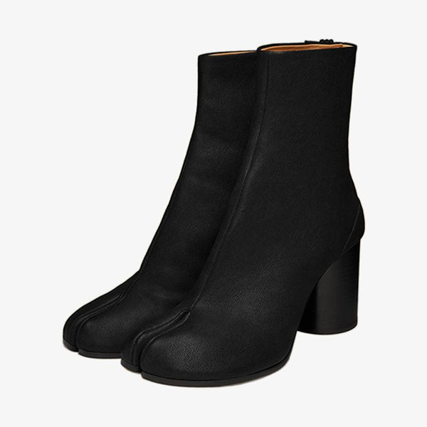 Boots with Split-Toe and Cylindrical High Heel